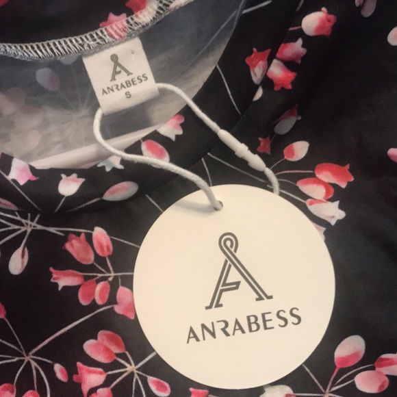 Sleeveless dress size small - Picture 4 of 6